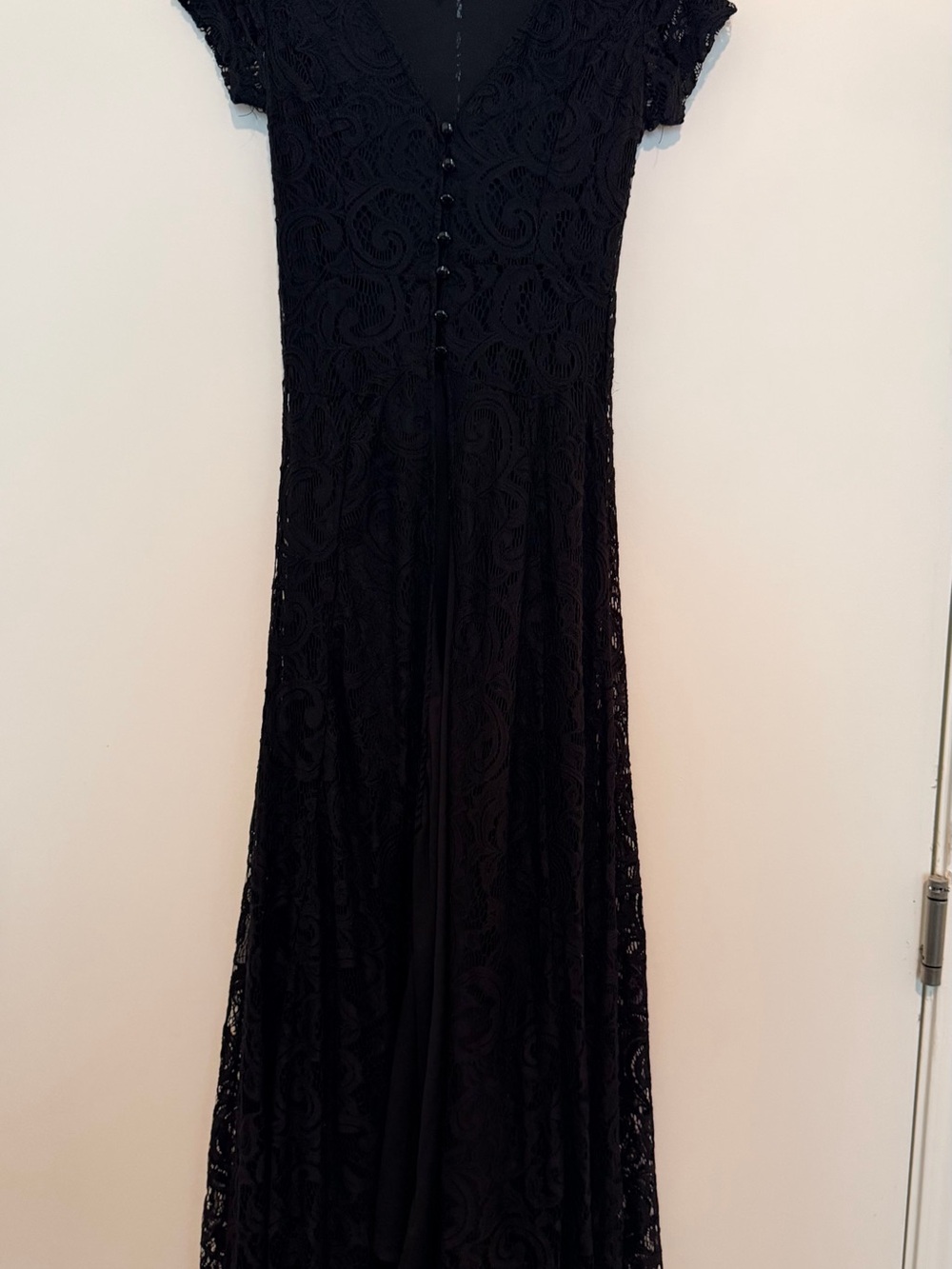 Black Lace V-Neck Maxi Dress with Cap Sleeves